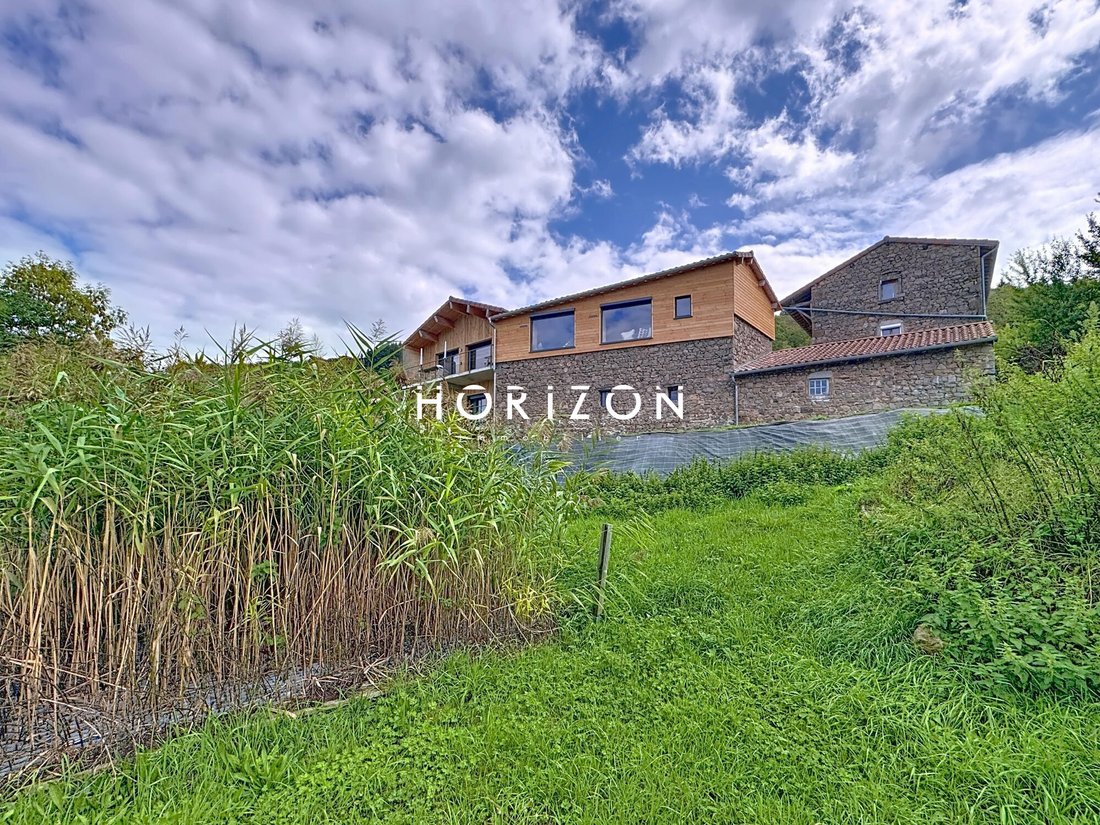 House in Julienas, Auvergne-Rhône-Alpes, France 1 - 18554272