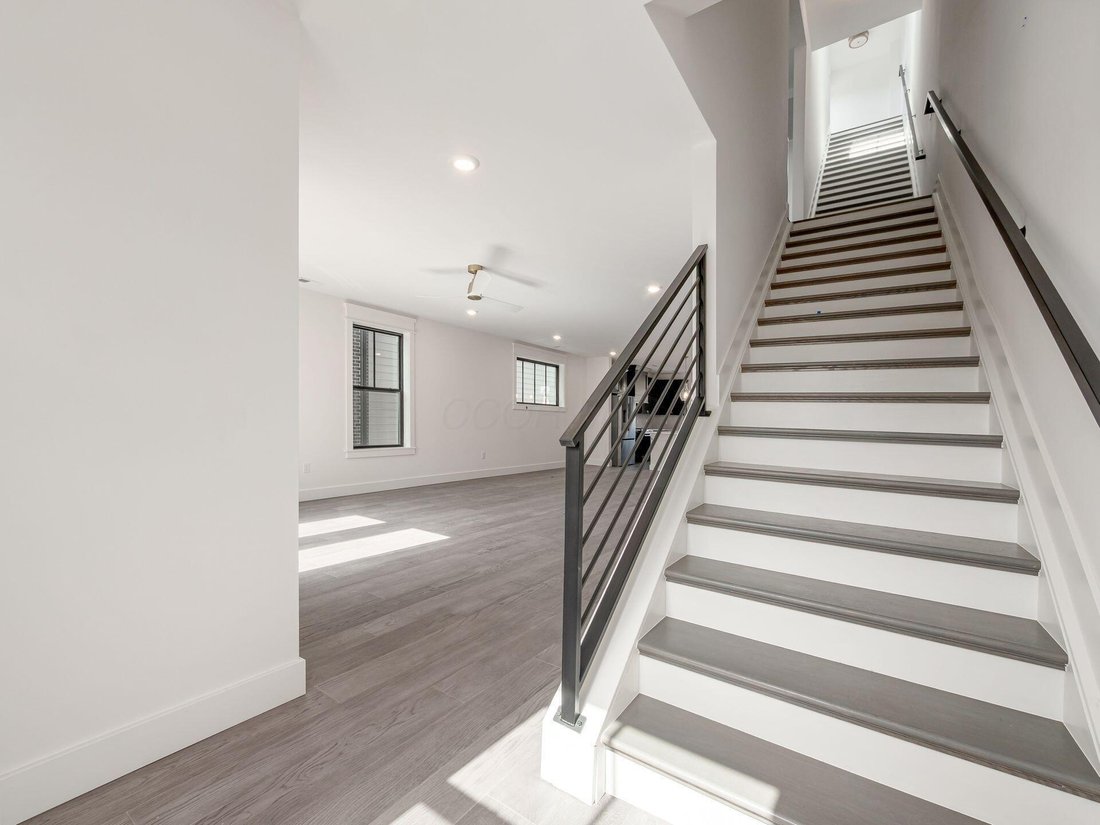 Condo in Columbus, Ohio, United States 2 - 18554471