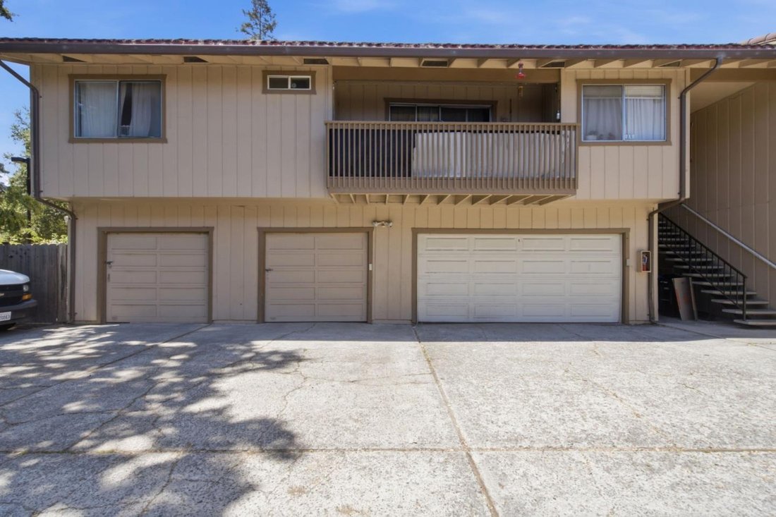 House in Redwood City, California, United States 1 - 18555004