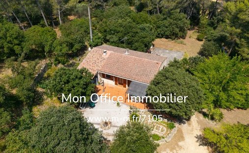 House in Étang de l'Olivier-Domaine de Sulauze, Istres, France 1