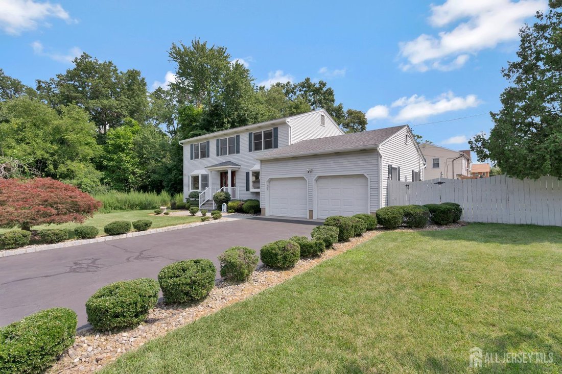 House in South Plainfield, New Jersey, United States 1 - 18555039