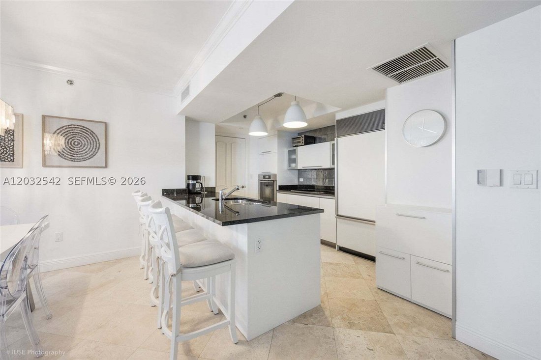 Condo in Sunny Isles Beach, Florida, United States 4 - 18108948