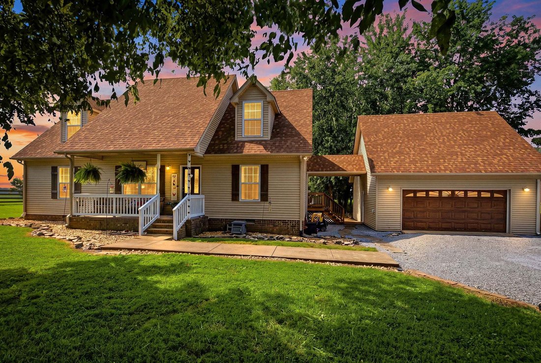 House in Springfield, Tennessee, United States 1 - 18554579