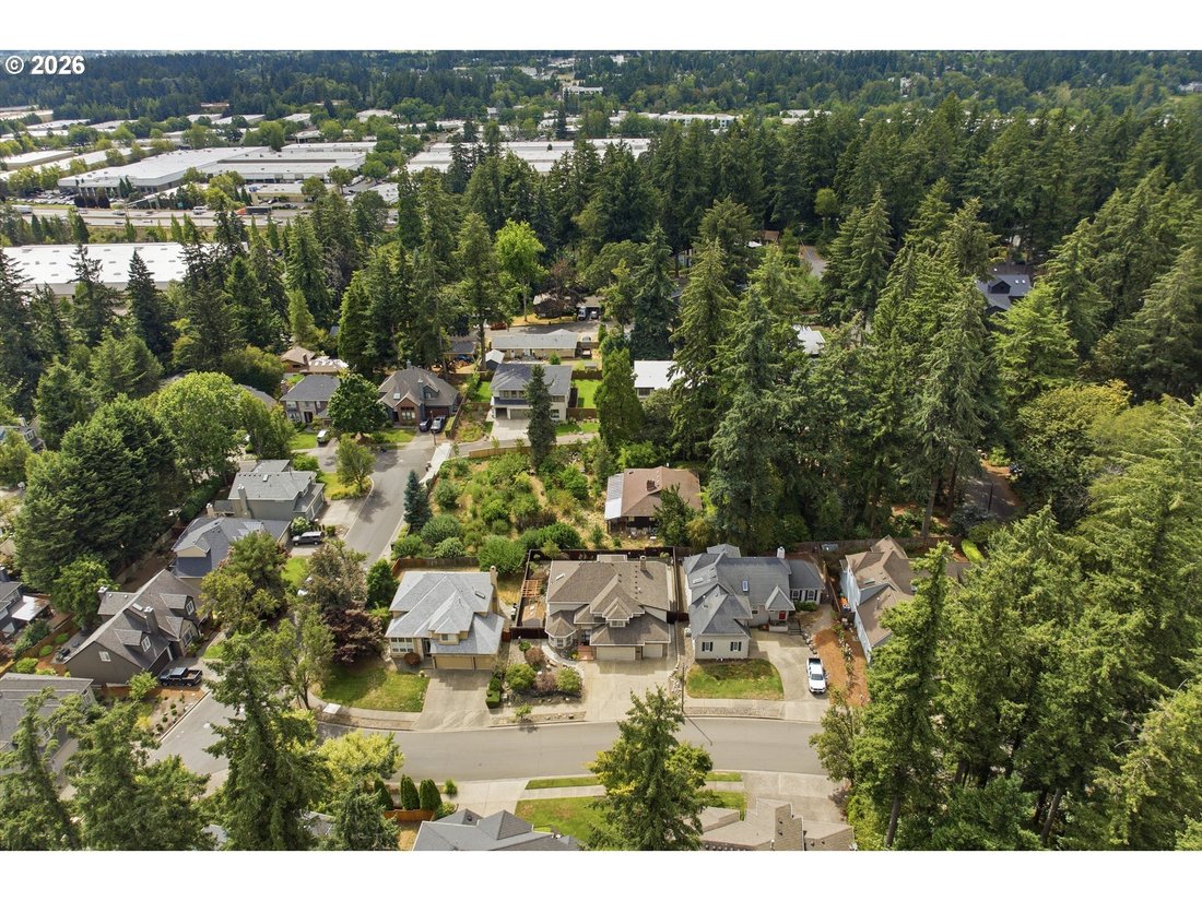 House in Lake Oswego, Oregon, United States 2 - 18555089