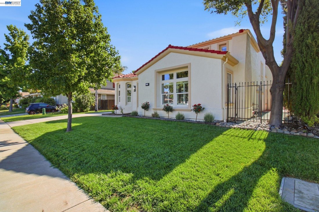 House in Tracy, California, United States 4 - 18554983