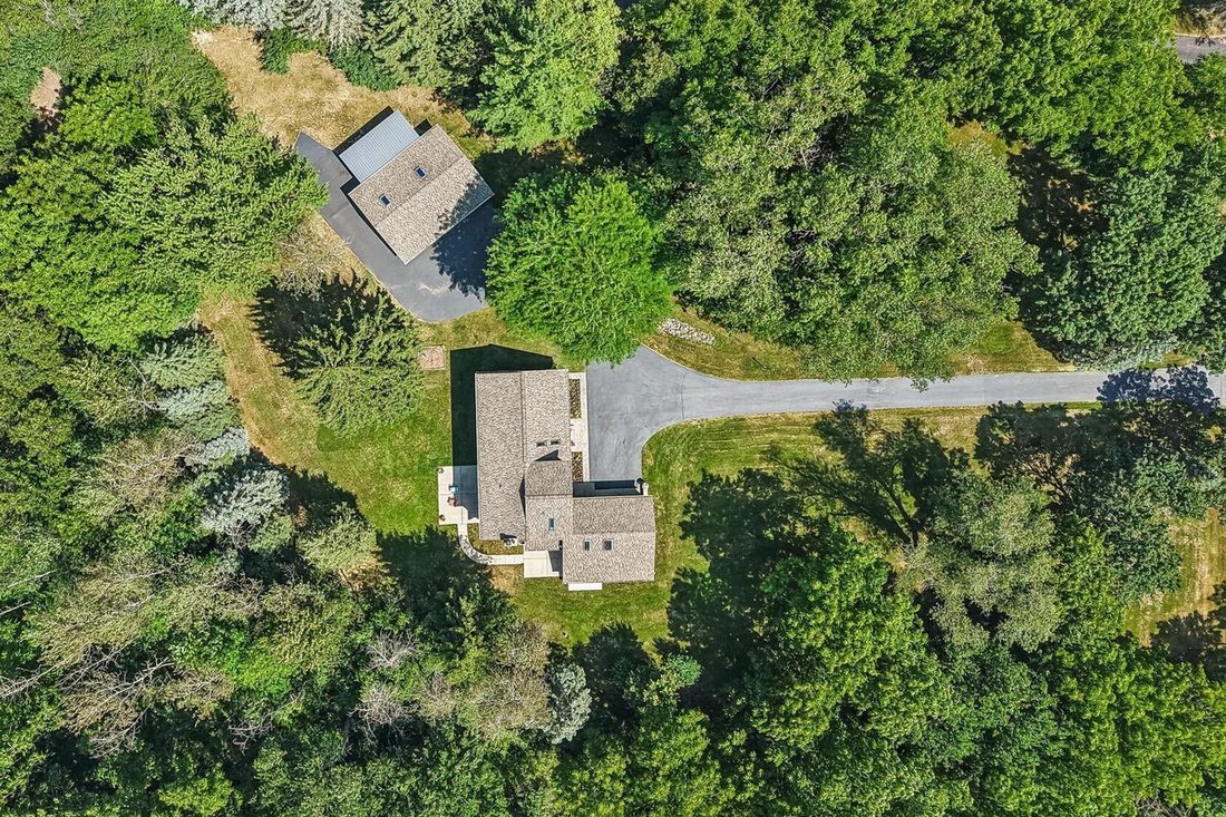 House in Delafield, Wisconsin, United States 2 - 18554533