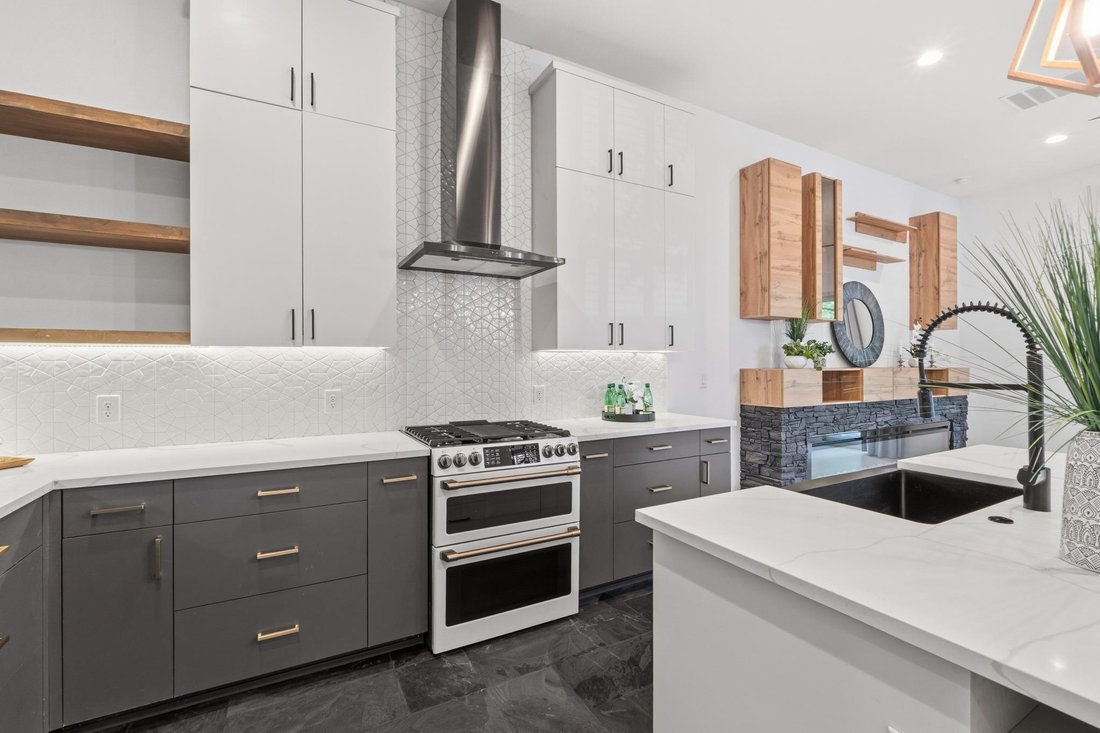 Condo in Austin, Texas, United States 4 - 18554972