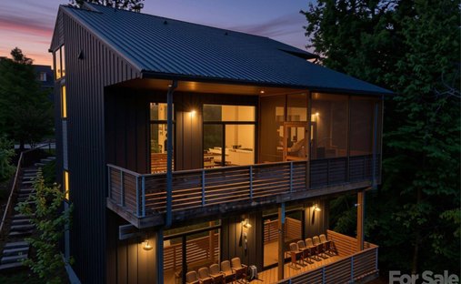 House in Asheville, North Carolina, United States 1