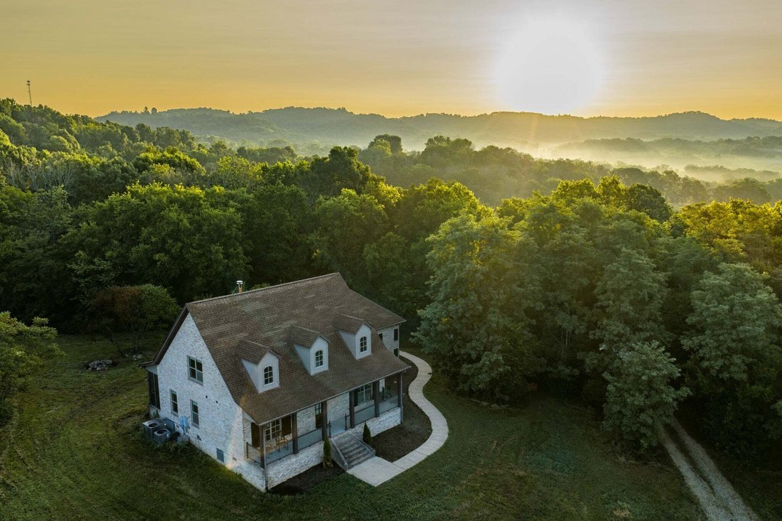 House in Bethpage, Tennessee, United States 1 - 18554554