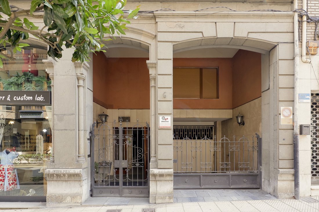 Apartment in Centro y casco historico, Oviedo, Spain 4 - 18554898