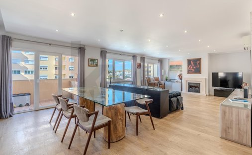 Apartment in Carnaxide e Queijas, Lisbon, Portugal 1