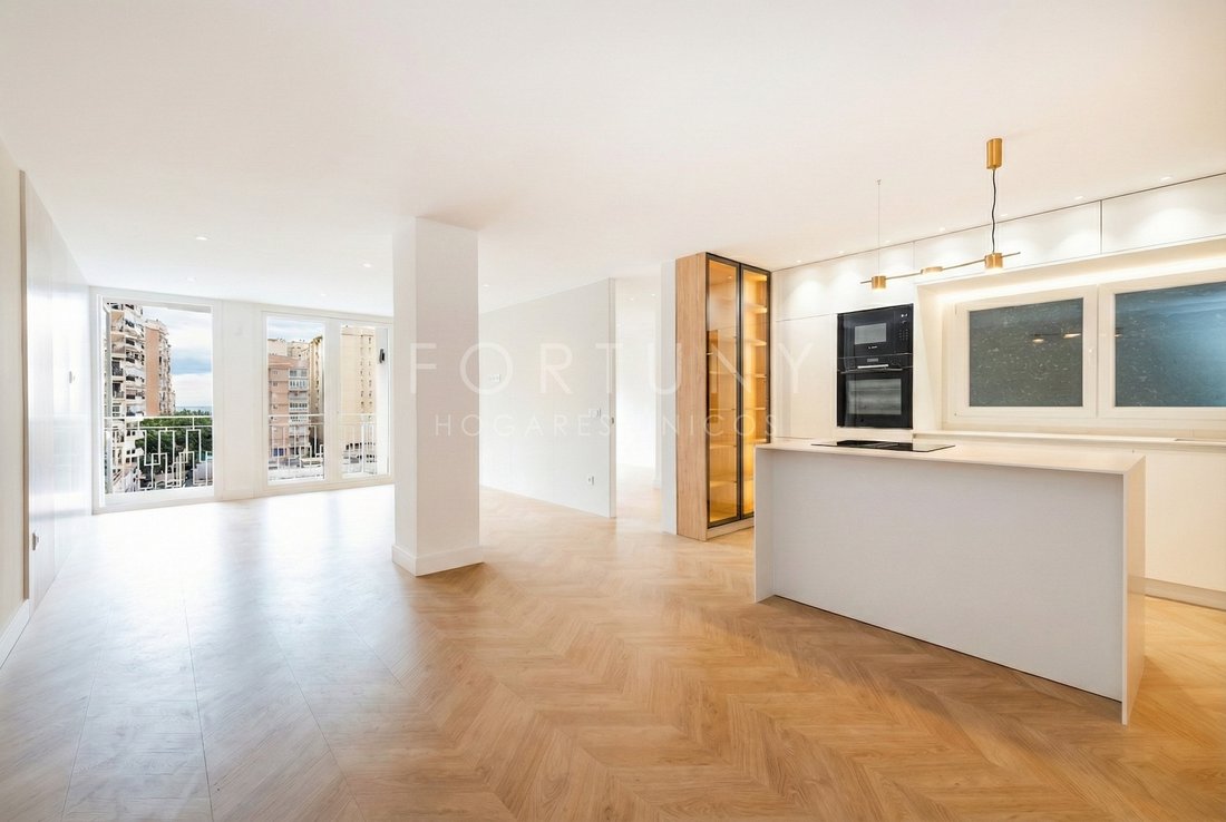 Apartment in Playa De La Malagueta, Centro, Malaga 1 - 18555846