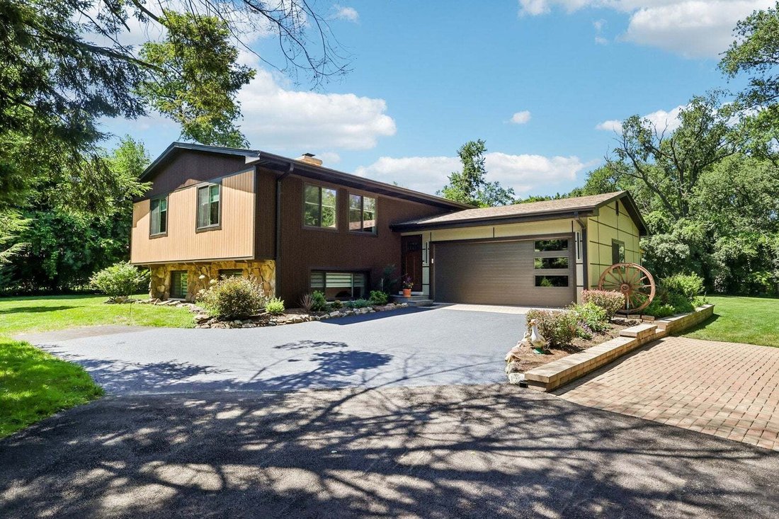 House in Bloomingdale, Illinois, United States 1 - 18555274