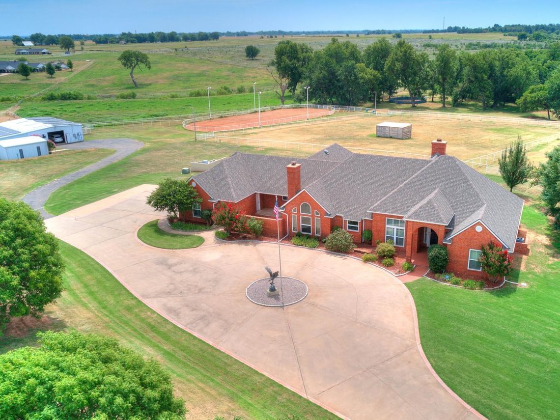 House in Newcastle, Oklahoma, United States 1 - 18555669