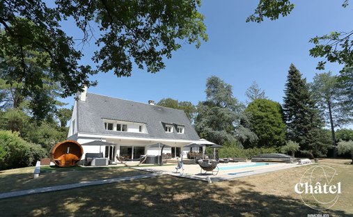 House in Gouvieux, Hauts-de-France, France 1