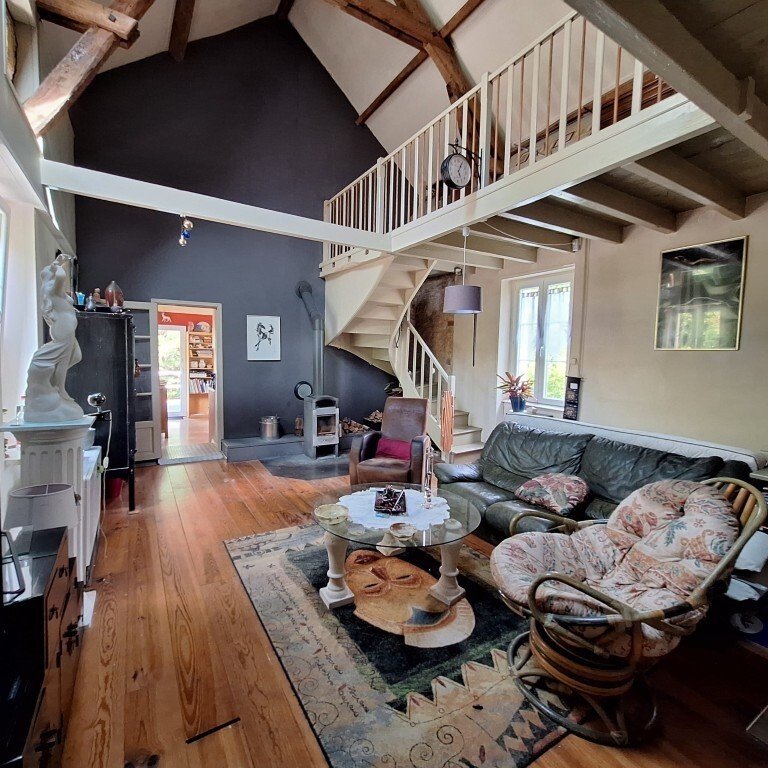 Estate in Arrondissement of Sarlat-la-Canéda, Nouvelle-Aquitaine, France 4 - 18555228