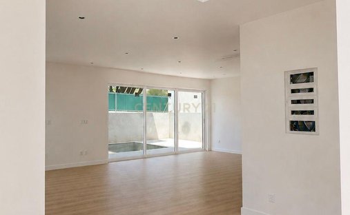 Villa in Aroeira, Charneca de Caparica e Sobreda, Portugal 1