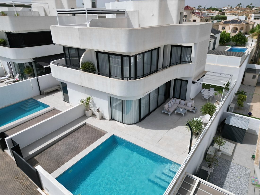 Villa in San Fulgencio, Valencian Community, Spain 1 - 18555913
