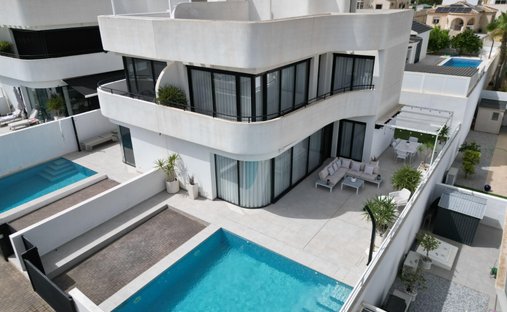 Villa in San Fulgencio, Valencian Community, Spain 1