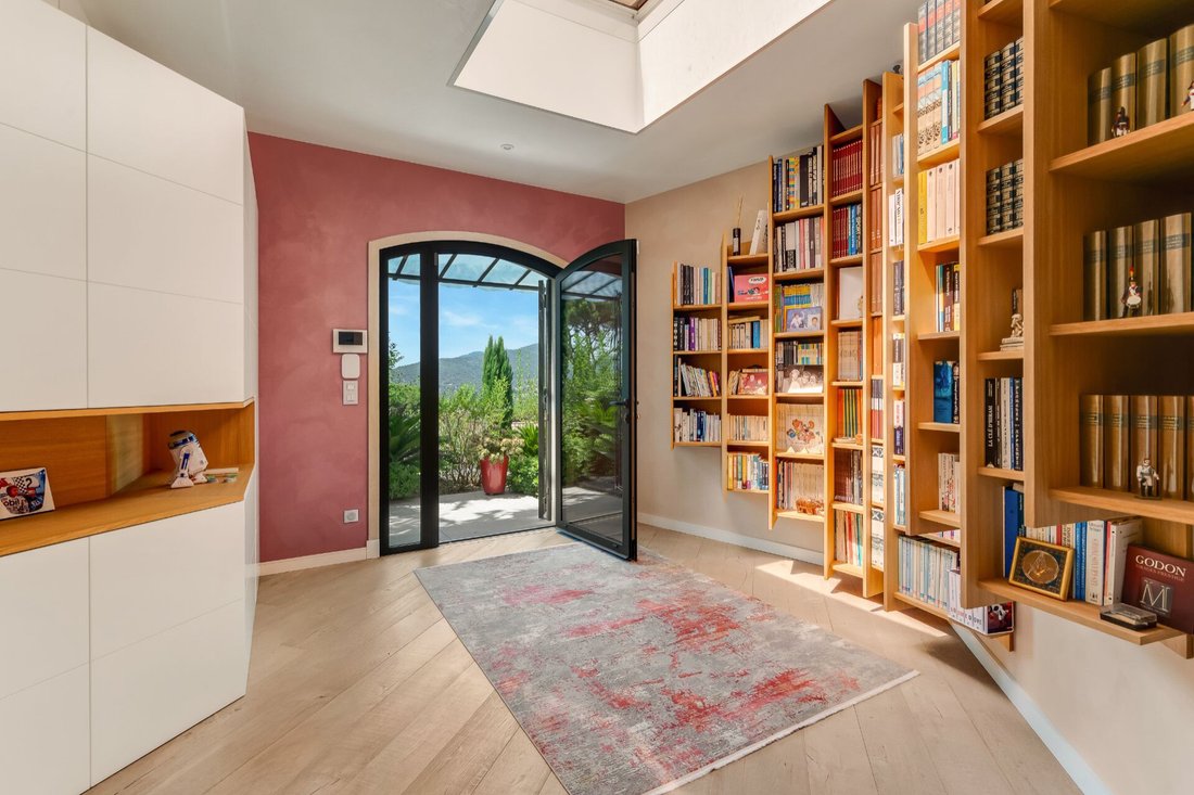Villa in Ville-Les Saquedes-Le Bouillonnet, Sainte-Maxime, France 4 - 18555235