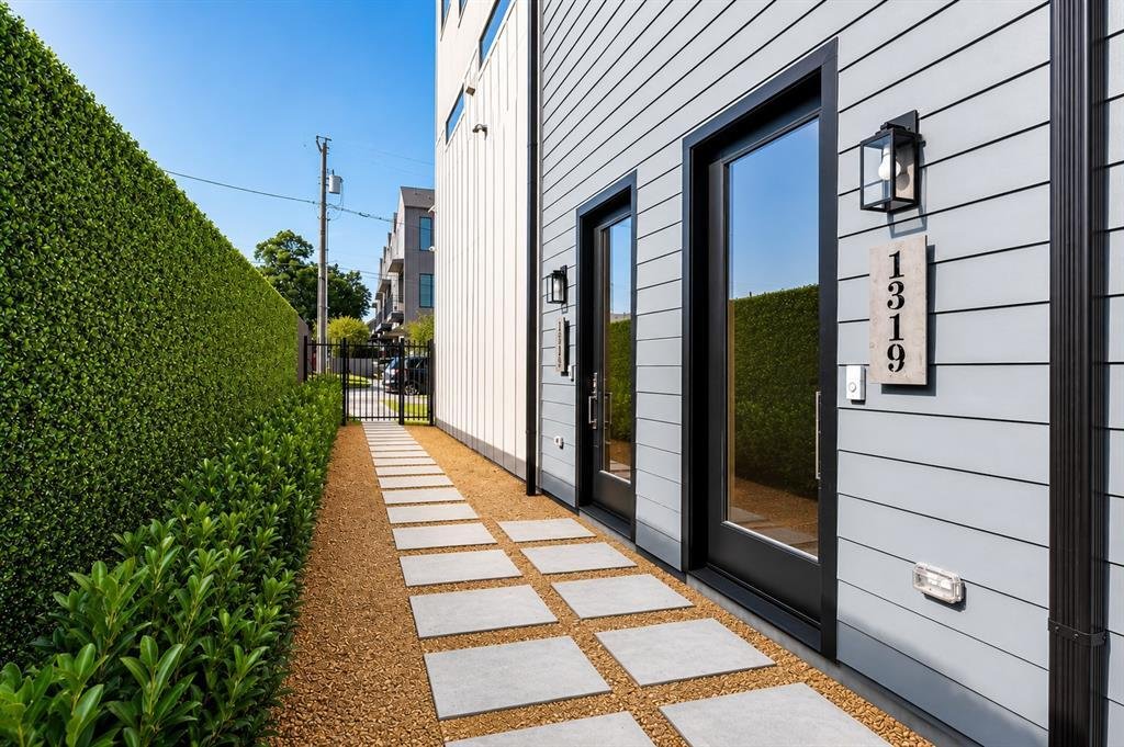 Townhouse in Dallas, Texas, United States 3 - 18555414