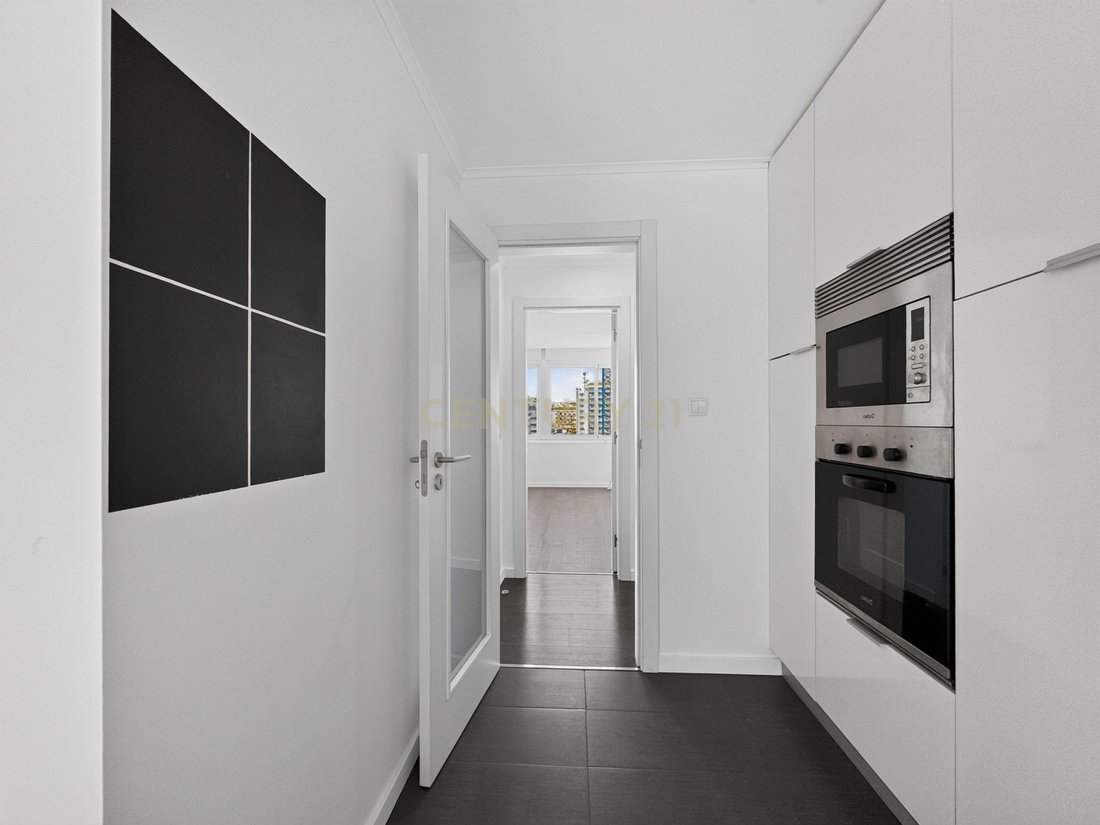 Apartment in Avenidas Novas, Lisbon, Portugal 4 - 18555951