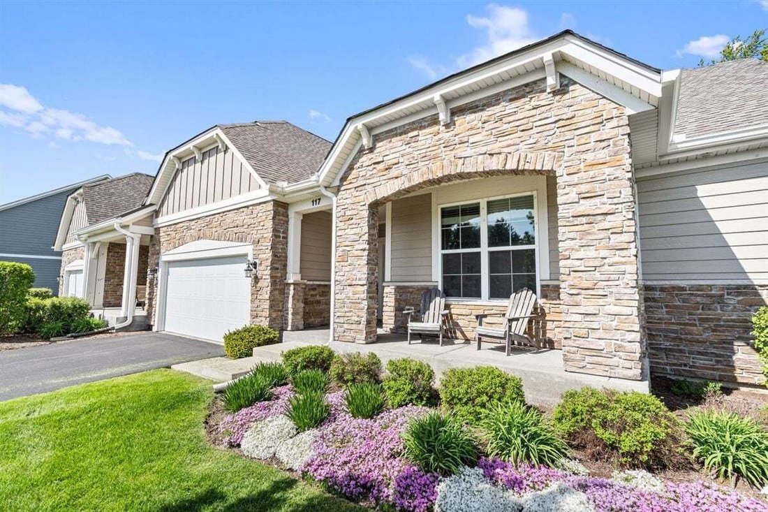 Condo in Mundelein, Illinois, United States 3 - 18555321