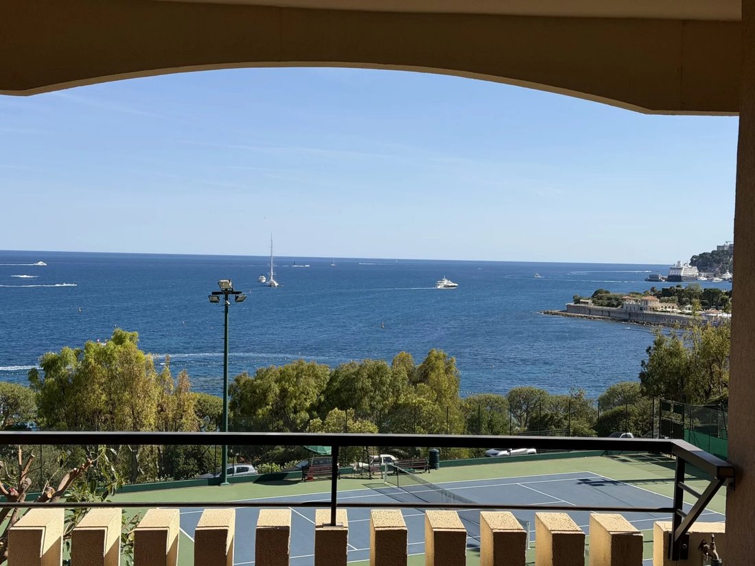 Apartment in Cabbe-Saint Roman, Roquebrune-Cap-Martin, France 1 - 18555930