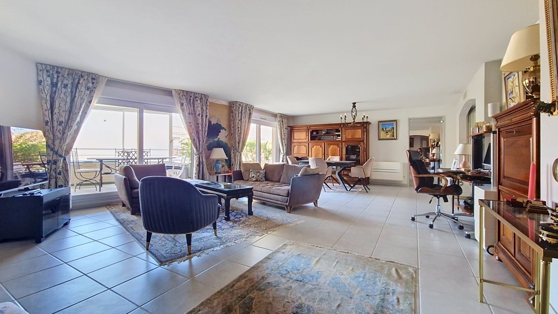 Apartment in Le Dramont-Agay-Anthéor-Le Trayas, Saint-Raphaël, France 5 - 18555374