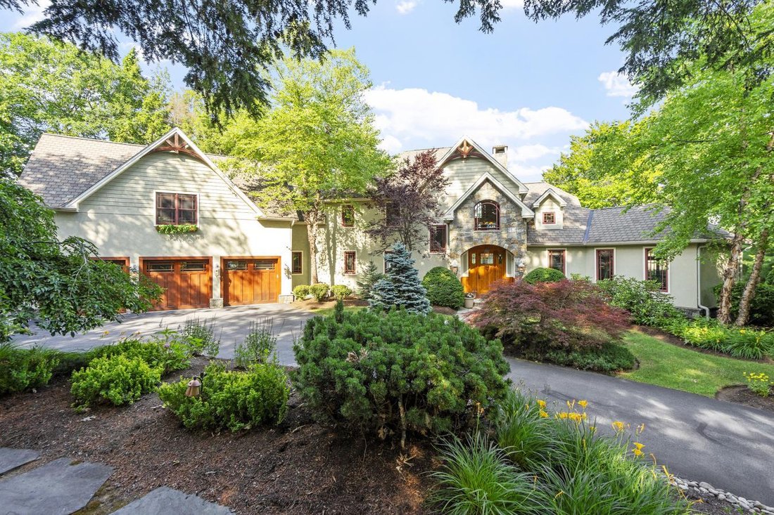 House in Lake George, New York, United States 4 - 18555694