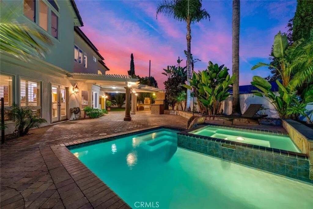 House in Santa Ana, California, United States 2 - 18555380