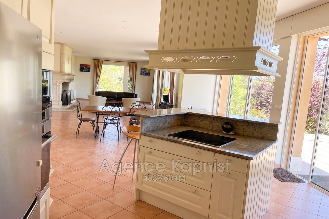 Villa in Flayosc, Provence-Alpes-Côte d'Azur, France 5 - 15182796
