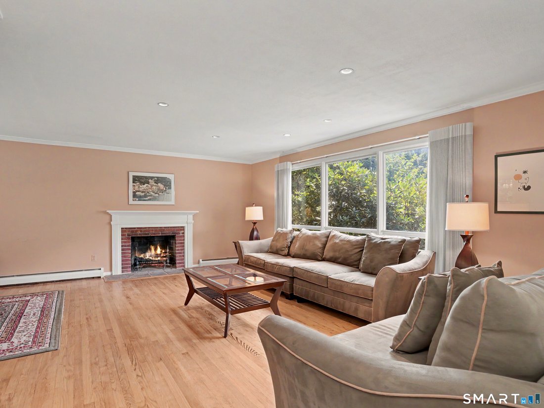 House in Stamford, Connecticut, United States 4 - 18555504