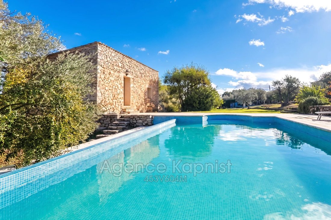 Villa in Flayosc, Provence-Alpes-Côte d'Azur, France 2 - 15182796