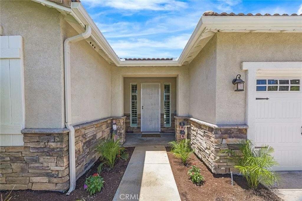 House in Corona, California, United States 2 - 18555423