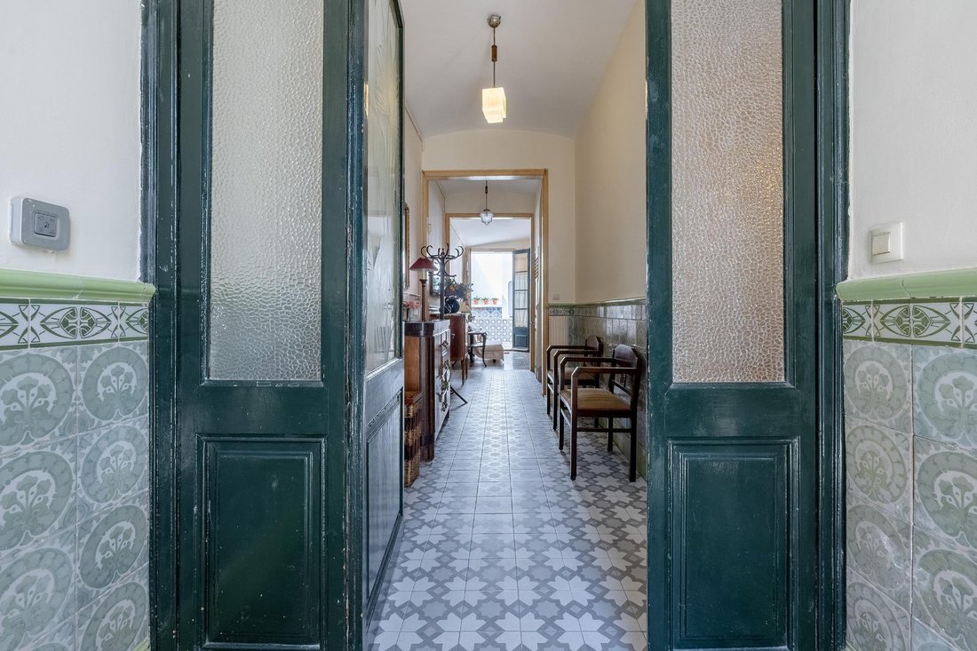 House in el Masnou, Catalonia, Spain 2 - 18555511