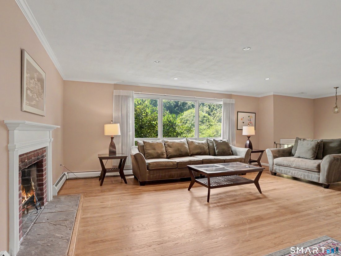 House in Stamford, Connecticut, United States 3 - 18555504