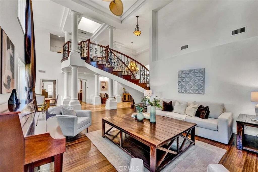 House in Santa Ana, California, United States 4 - 18555380