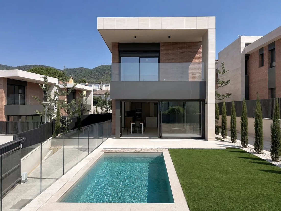 House in Premia de Dalt, Catalonia, Spain 1 - 18553267