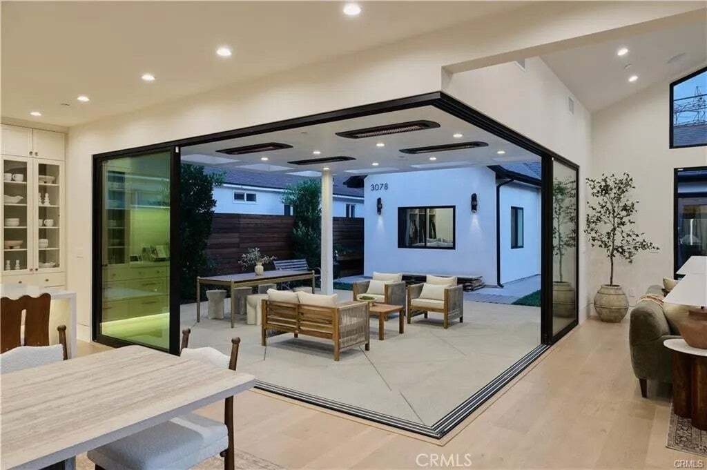 House in Los Angeles, California, United States 4 - 18555345