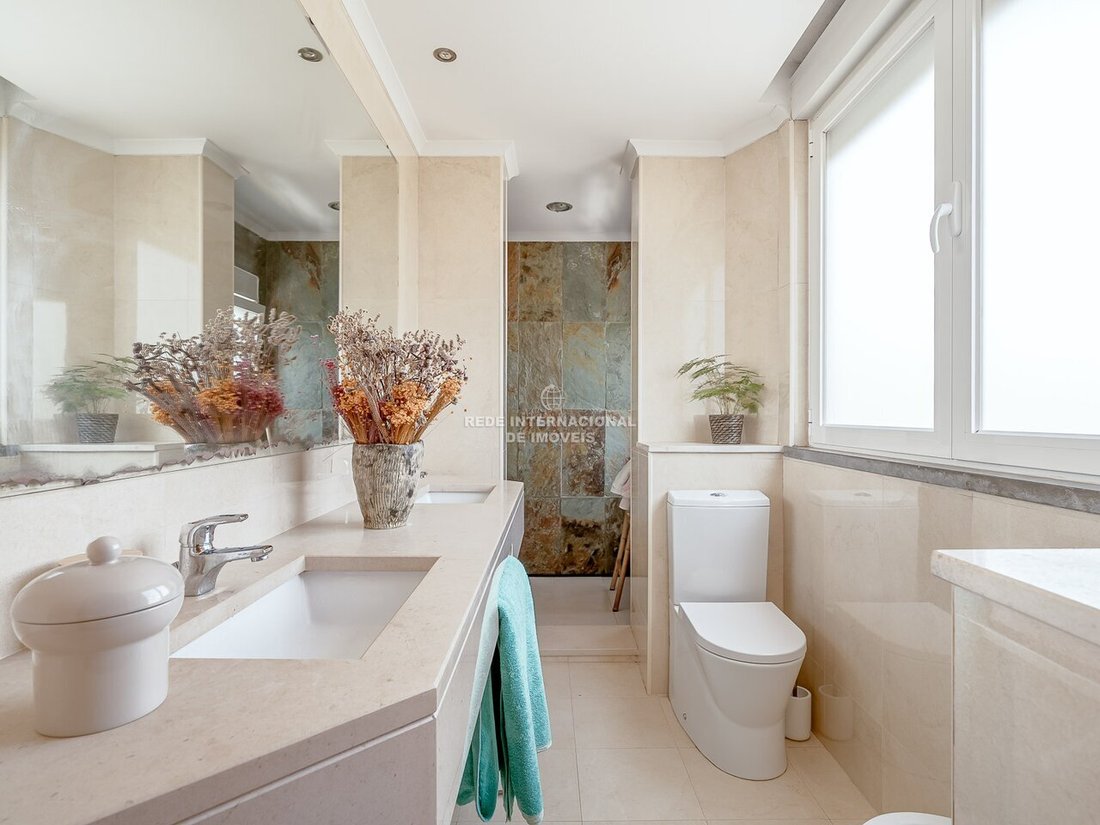 Apartment in Cascais e Estoril, Lisbon, Portugal 5 - 18555634