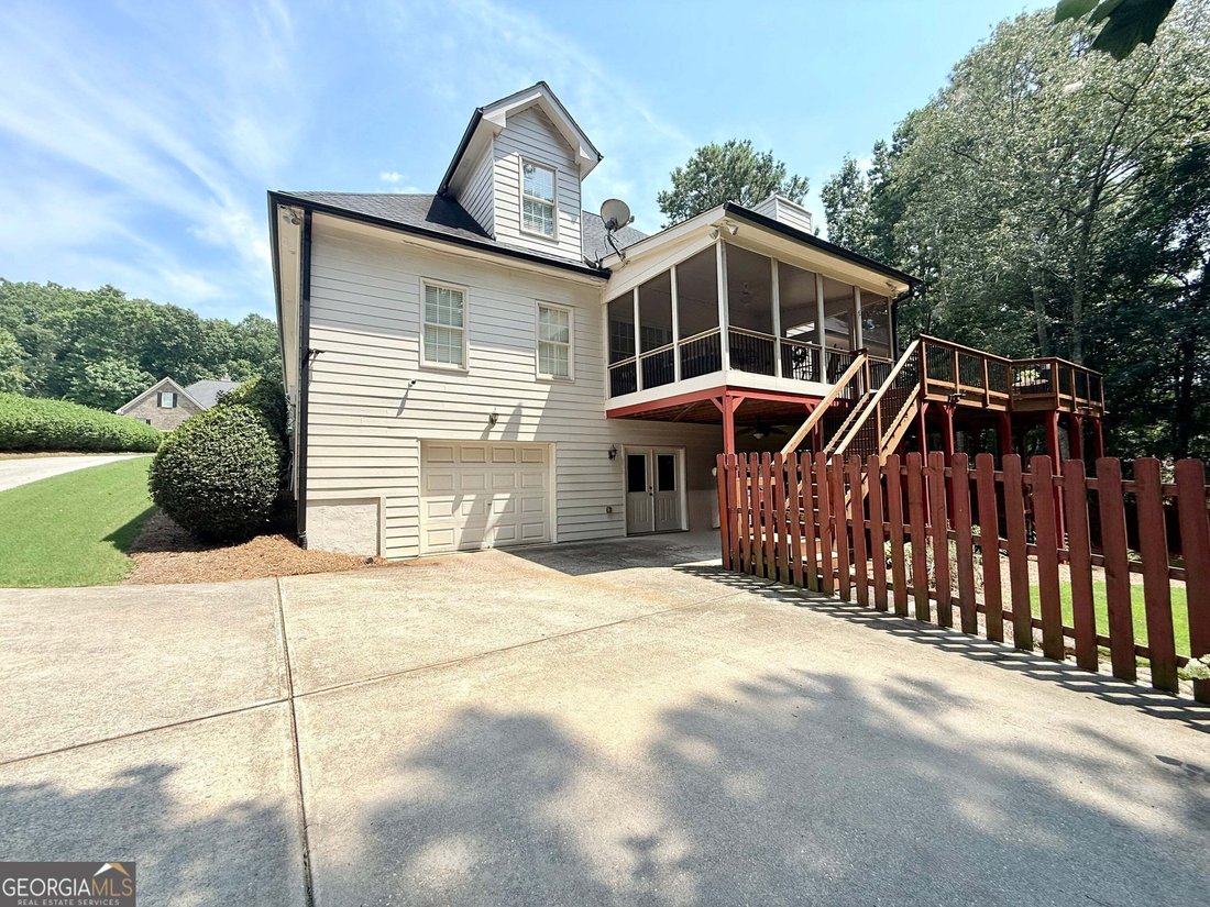 House in Buford, Georgia, United States 5 - 18555448