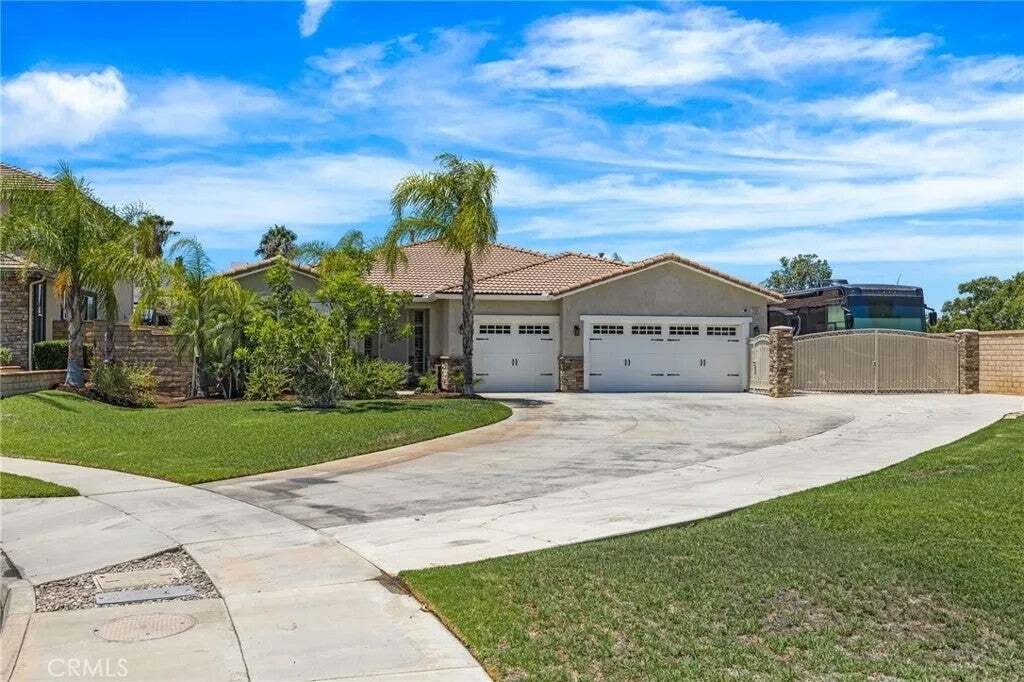 House in Corona, California, United States 1 - 18555423
