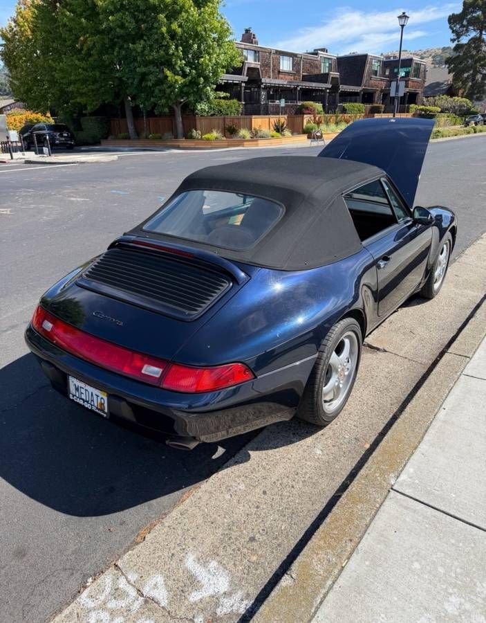 Cabriolet in Glendale, United States 2 - 18555509