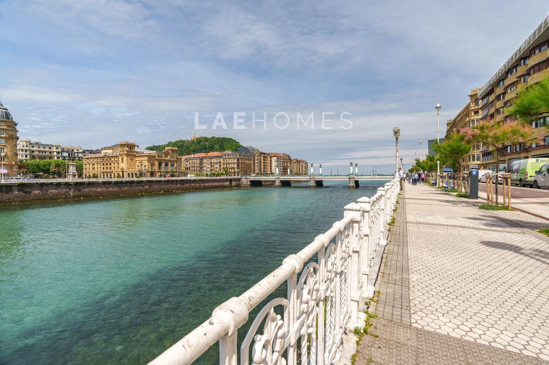 Apartment in Ipar-Ekialdea, Donostia-San Sebastian, Spain 1 - 18555533