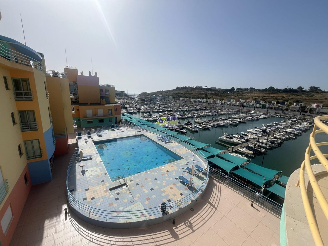 Apartment in Olhos de Agua, Algarve, Portugal 1 - 18555436