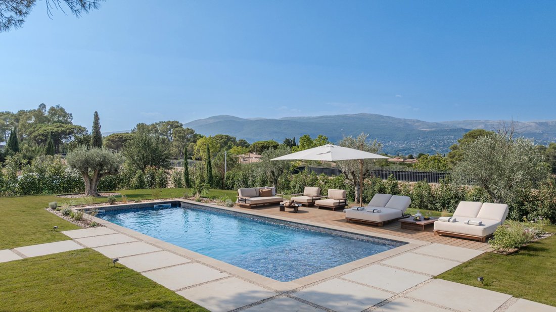 Villa in Les Indes les-Groulles, Mouans-Sartoux, France 2 - 18555801