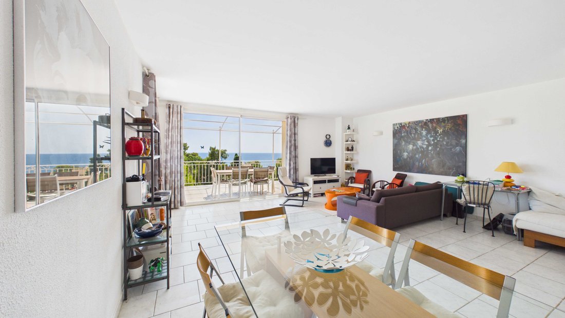 Apartment in Centre Ville, Carqueiranne, France 2 - 18555293