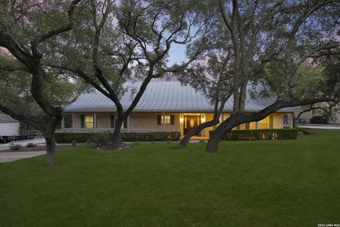 House in San Antonio, Texas, United States 1 - 18555654