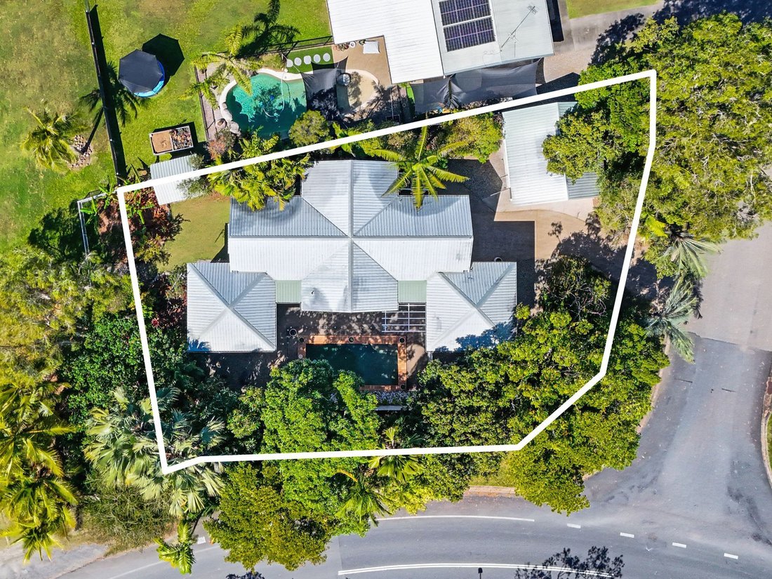 House in Port Douglas, Queensland, Australia 3 - 18555671
